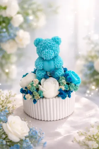 Composizione Orsetto Teddy con fiori in cera