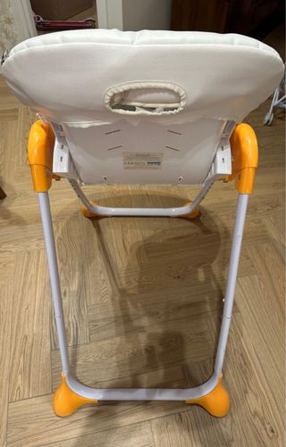 Trona bebé con dibujo jirafa