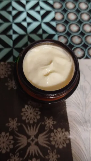 Crema Contorno de Ojos Artesanal.