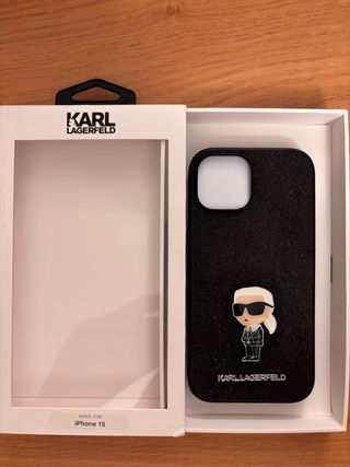 Funda iPhone 15 Karl Lagerfeld Negra brillante