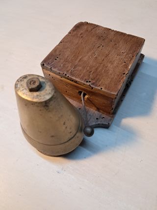 TIMBRE DE PARED ANTIGUO.