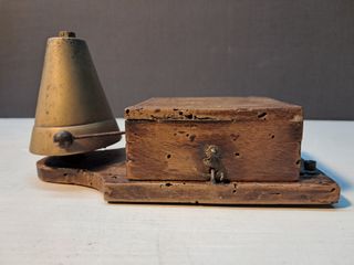 TIMBRE DE PARED ANTIGUO.