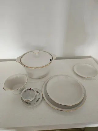 Vajilla porcelana antigua.