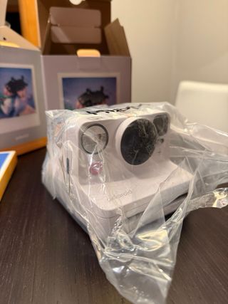 Cámara Polaroid Now+ Gen 3 + 8 Fotos