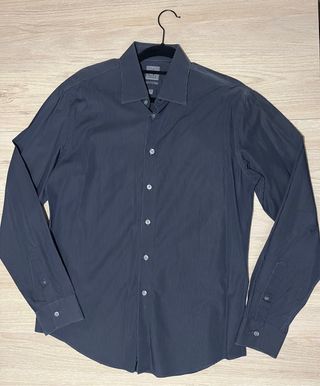 Camisa Calvin Klein Rayas Negras y Grises