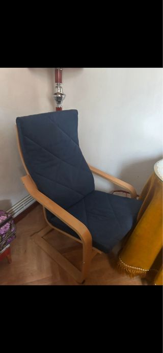 Sillón Poäng Ikea madera y azul