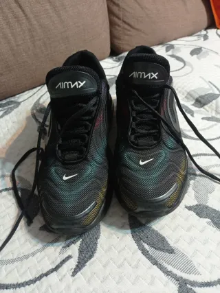 Zapatillas Nike Air Max 720 Negras Multicolor