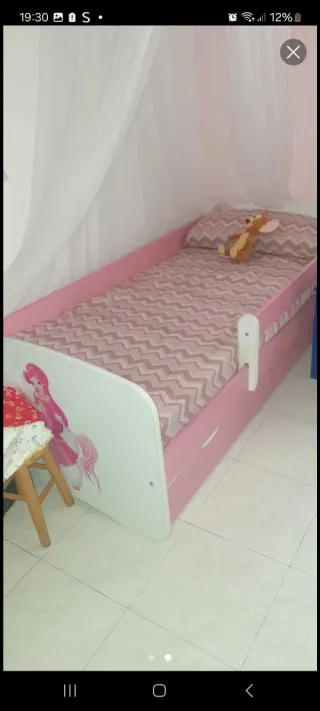 Cama infantil para niña