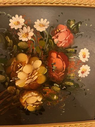 Cuadro al óleo flores marco dorado