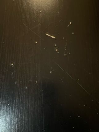 Mesa de centro Ikea negra y marrón