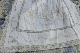 Traje Fallera con 2 corpiños y zapatos