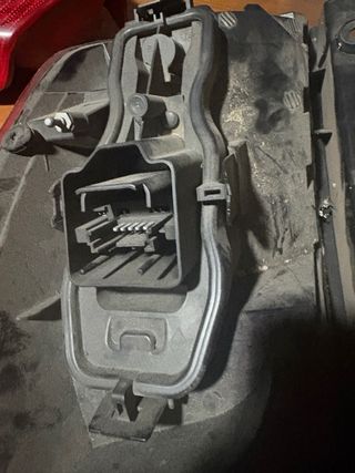 Faro  trasero Renault scenic II led.