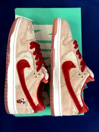 Nike SB Dunk Low StrangeLove Mai Indossate