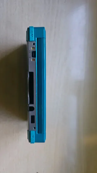 Nintendo 3DS Aqua + Cargador Original