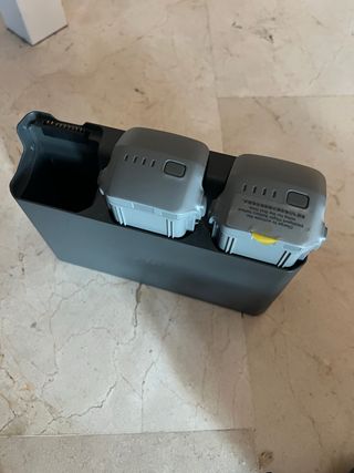 Cargador y 2 Baterías DJI Air 3