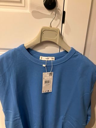 Camiseta Mango hombreras azul talla S