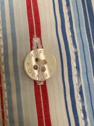 Camisa Tommy Hilfiger Rayas Azul y Rojo