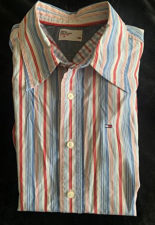 Camisa Tommy Hilfiger Rayas Azul y Rojo