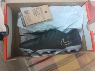Botas de fútbol Nike niño