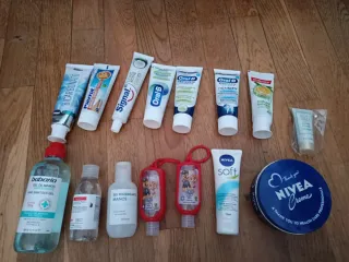 Lote productos higiene, maquillaje y pelo