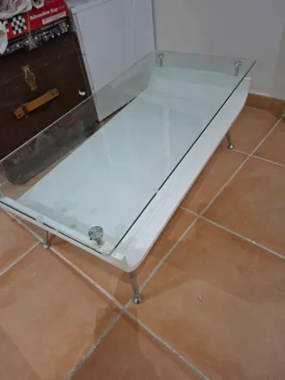 Mesa de centro cristal y metal