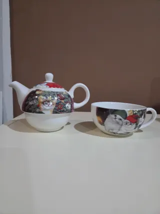 Tetera individual con taza. Motivo gatitos