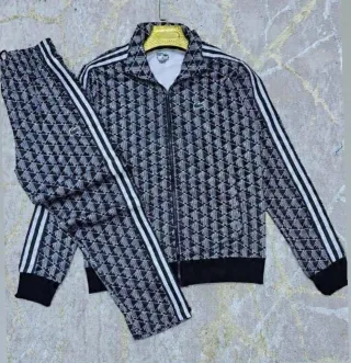 Conjunto deportivo Lacoste