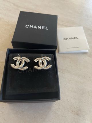 Orecchini Chanel CC Argento con Scatola