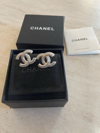 Orecchini Chanel CC Argento con Scatola