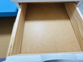 Lote 2 mesitas auxiliares con ruedas