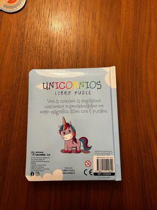 LIBRO PUZLE UNICORNIOS