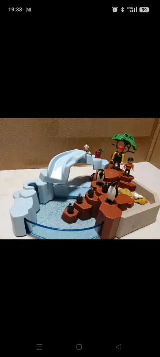 Playmobil Zoo Piscina Pingüinos 4013