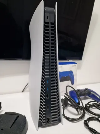 Consola Sony PS5 Edición Estándar