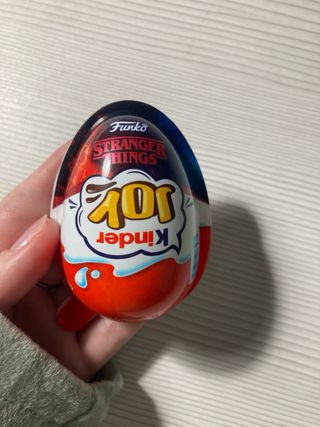 Kinder Joy Figura Stranger Things