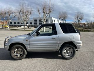 Toyota RAV4 2000