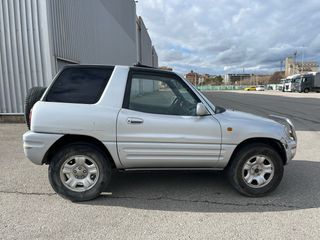 Toyota RAV4 2000