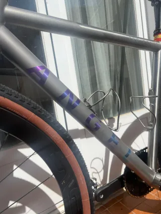 Cuadro Titanio Angel Works Cycles