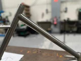 Cuadro Titanio Angel Works Cycles