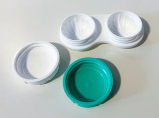 ESTUCHE DE LENTILLAS - NUEVO A ESTRENAR