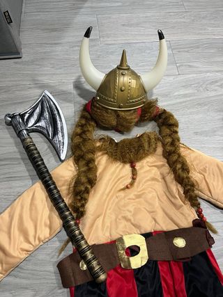 Disfraz Obelix/Vikingo Talla M-L perfecto estado