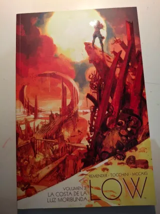 Lote 4 comics LOW Rick Remender