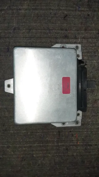 Centralita ECU Bosch 0 280 000 318 BMW