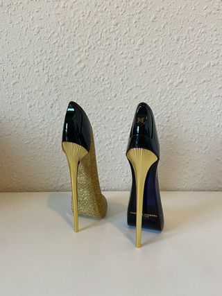 Lote 2 perfumes Carolina