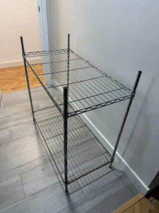 Estantería metálica