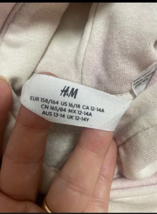 Sudadera Pokémon H&M Talla 14