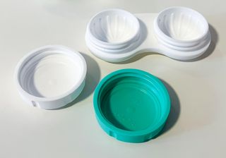 ESTUCHE DE LENTILLAS, NUEVO A ESTRENAR