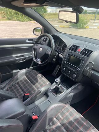 Volkswagen Golf Gti 30 Aniversario