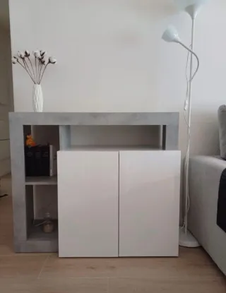 Mueble de salón y cómoda