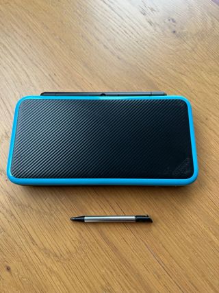 Nintendo new 2DS XL Negra y Azul