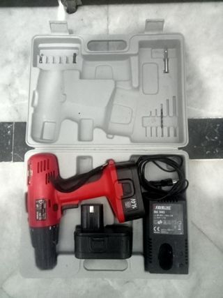 Taladro Atornillador 14,4V con Maletín